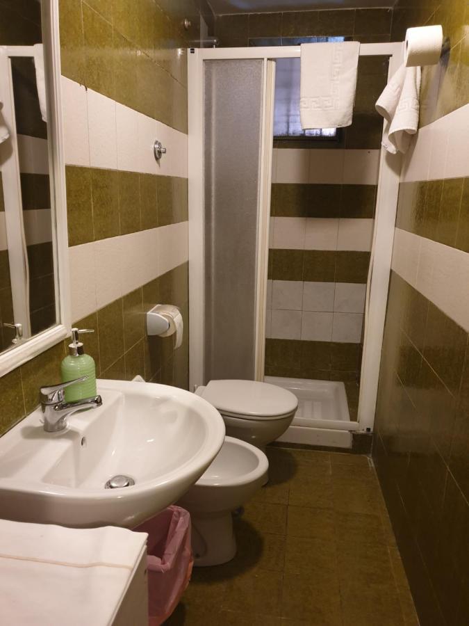 Guesthouse Ava Roma المظهر الخارجي الصورة
