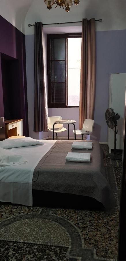 Guesthouse Ava Roma المظهر الخارجي الصورة