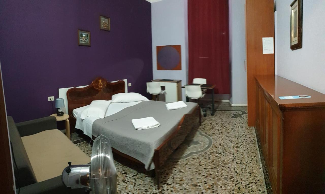 Guesthouse Ava Roma المظهر الخارجي الصورة