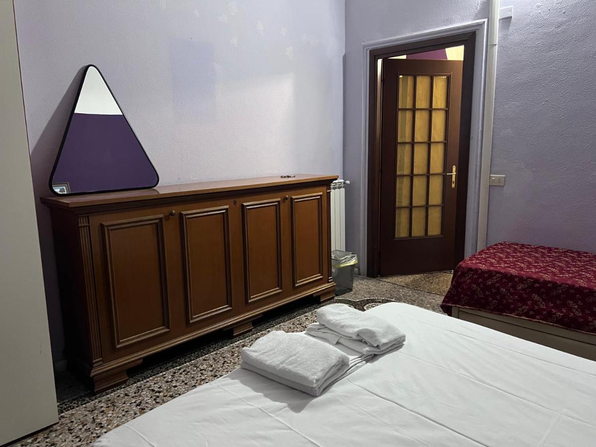 Guesthouse Ava Roma المظهر الخارجي الصورة